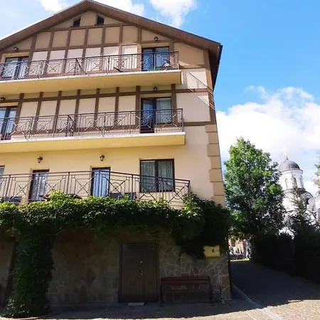 Bed & Breakfast Вілла Східниця Skhidnytsia