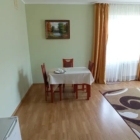 فندق مبيت وإفطار Вілла Східниця 3*