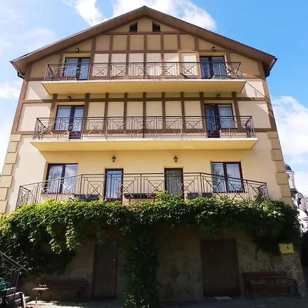 Вілла Східниця Bed and Breakfast